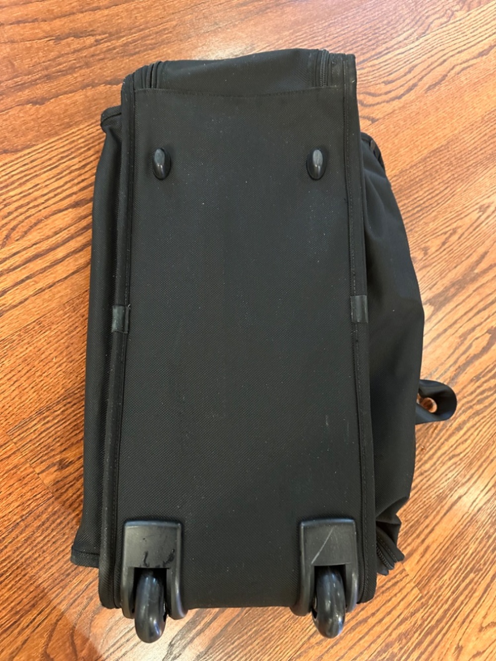 Tumi rolling carryon duffel bag - Picture 7 of 9